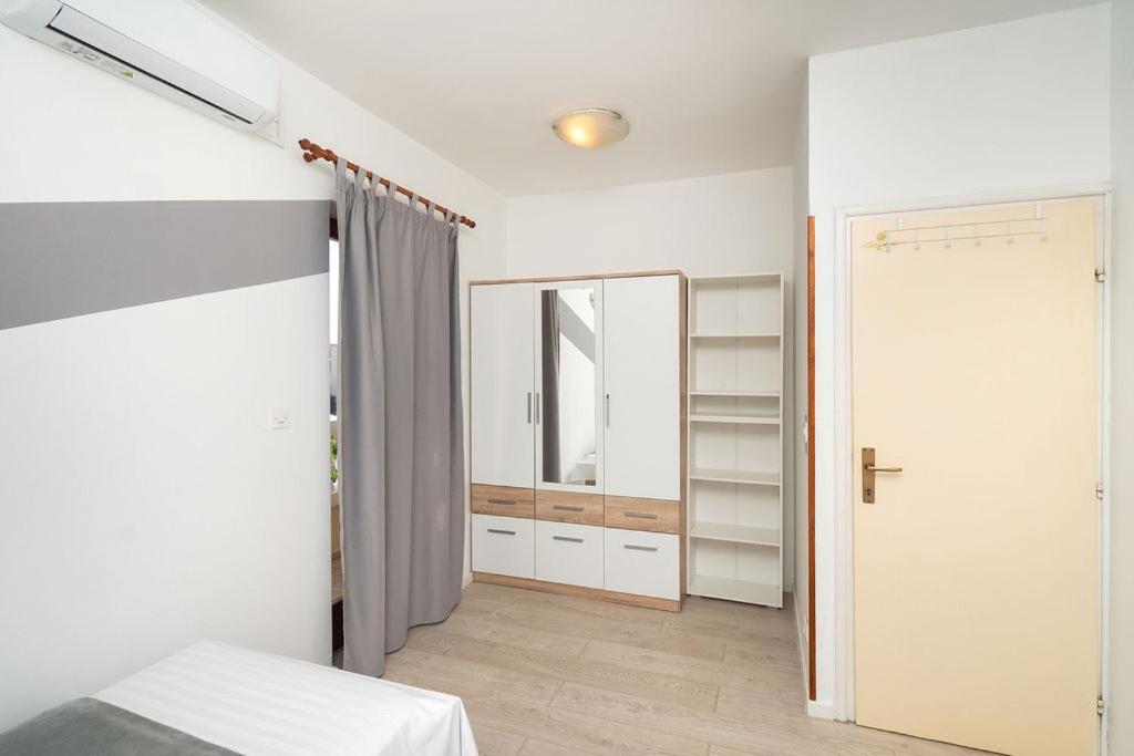 Apartments Janjac Vodice Luaran gambar